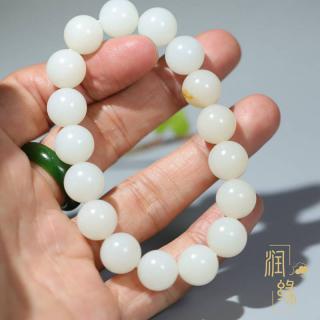 和田玉籽料手串戴了三个月,真的不一样✨